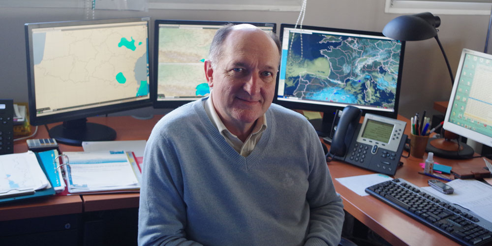 Pascal Boureau, l'expert météo chez Météo France à Blagnac. Crédit Photo : E.R
