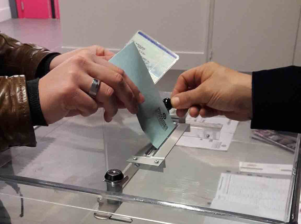 Les premiers votants à Toulouse. /Photo Alison Perret.