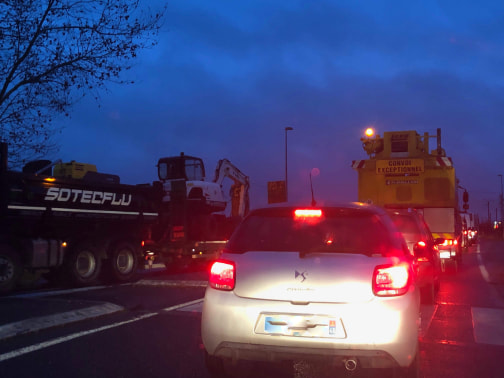 Les routes étaient bloquées ce matin dans la zone nord de Toulouse. C:/ Solène Heydon