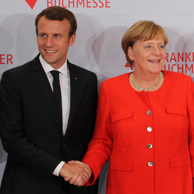 Emmanuel Macron et Angela Merkel / Crédits : Wikipédia