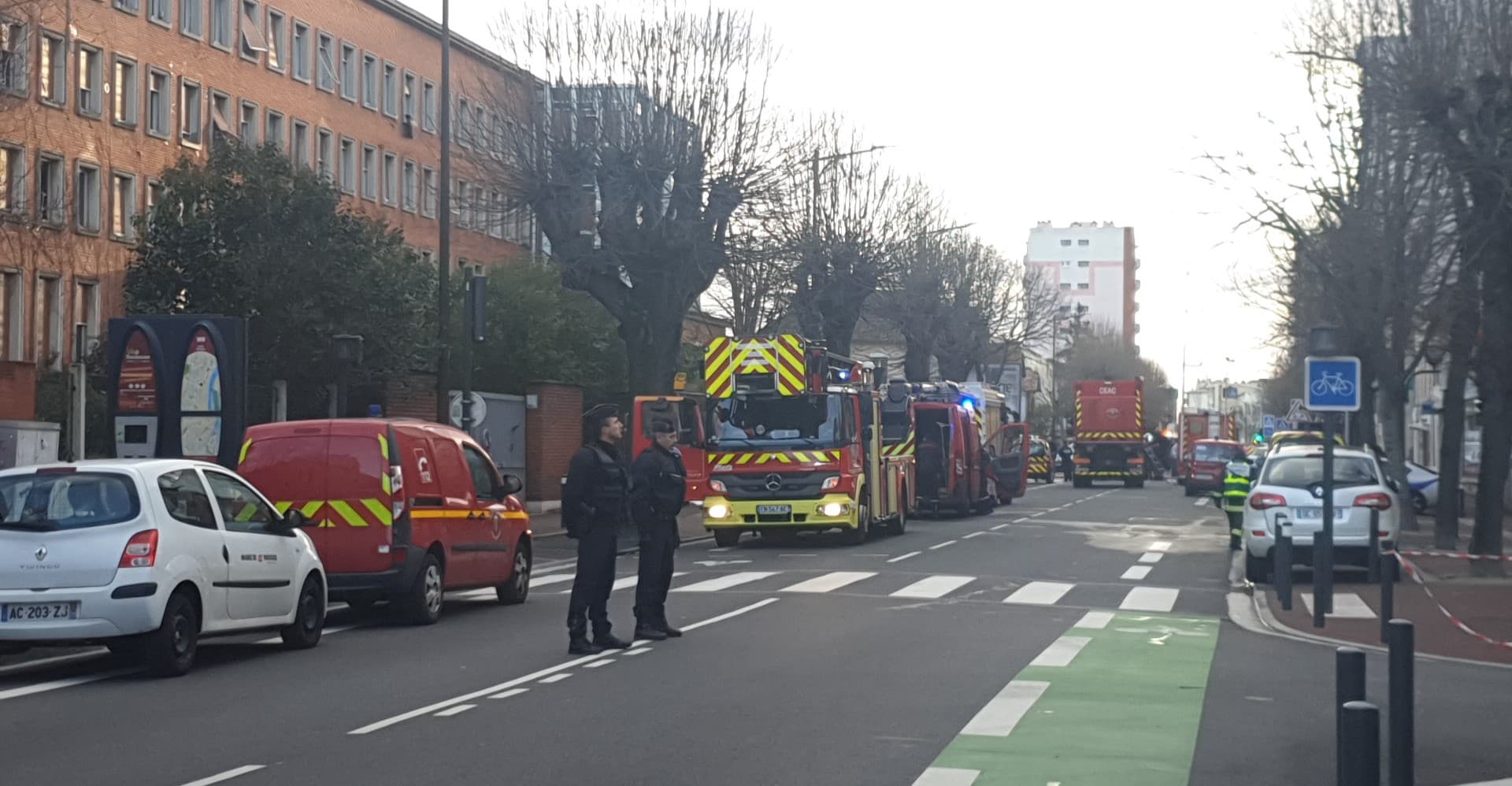 Les pompiers de Toulouse avenue de Muret