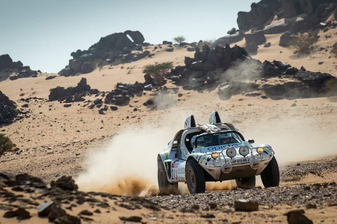 Julie et Frédéric Verdaguer, classés 5e au Dakar Classic. - Crédit : Facebook.