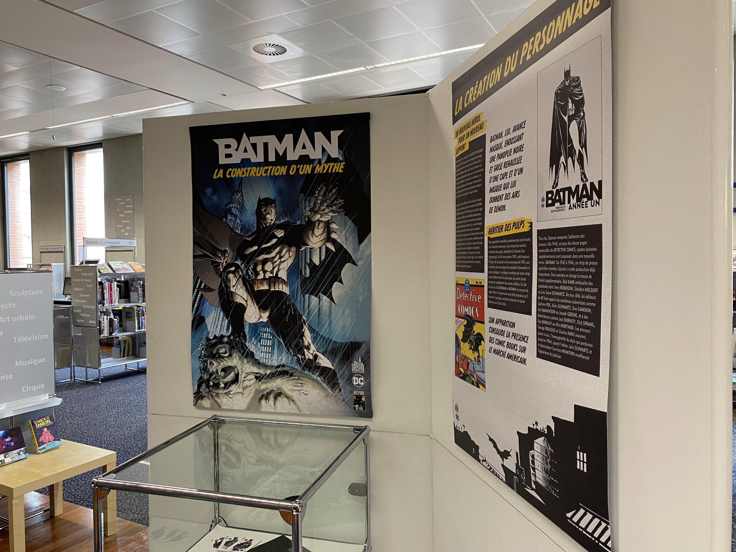 L'exposition Batman : La Création d'un Mythe à la médiathèque José Cabanis. Crédit: Nicolas Sadourny