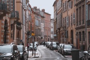 Les embouteillages ont globalement diminué de 7 points à Toulouse sur l'ensemble de la journée. Crédit : Unspalsh