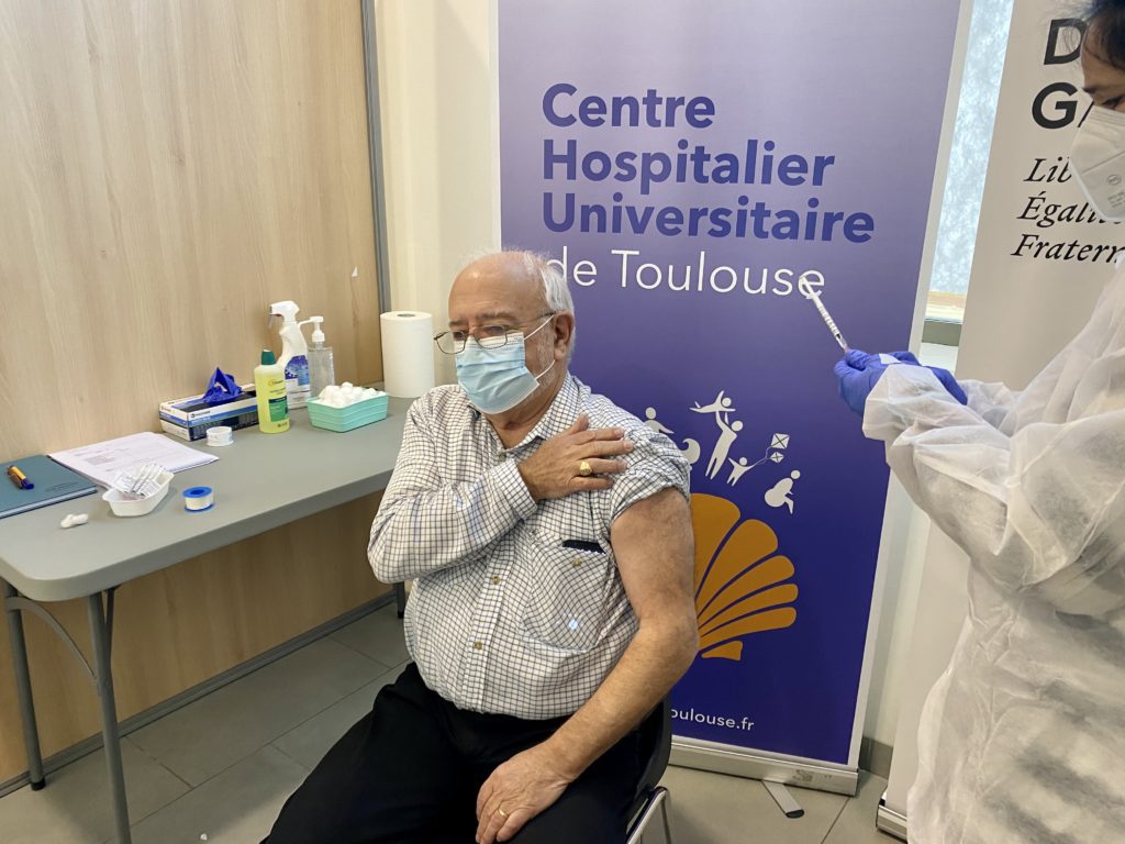 Les rendez-vous prévus auront bien lieu dans les délais pour les secondes injections. Crédit : Guillaume Pannetier
