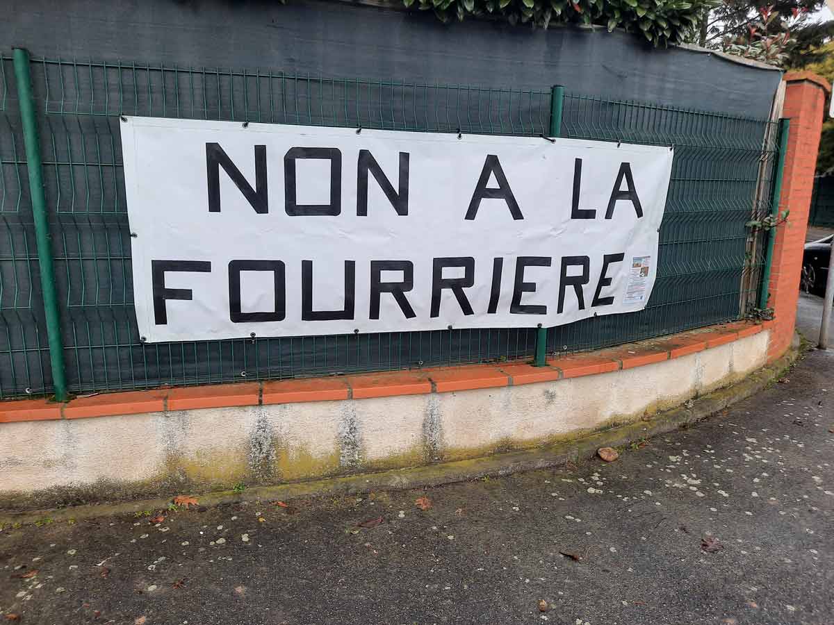 Dans deux ans, une extension de la fourrière Municipale de Toulouse verra le jour dans le quartier Lafourguette. Un plan qui agace plus d’un riverain du secteur, au point de voir un collectif se monter contre ce projet.