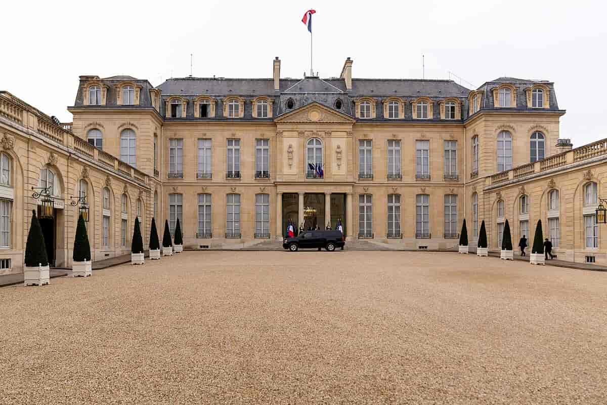Le 10 avril 2022 verra le premier tour de l’élection présidentielle en France. D’ici là, les sondages nous présentent déjà estimations et projections quant aux résultats des candidats en lice pour le poste de chef de l’État.