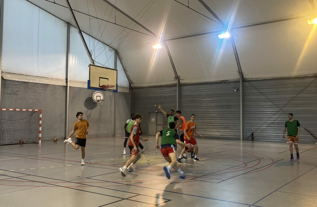 match de basket a l'université du mirail
