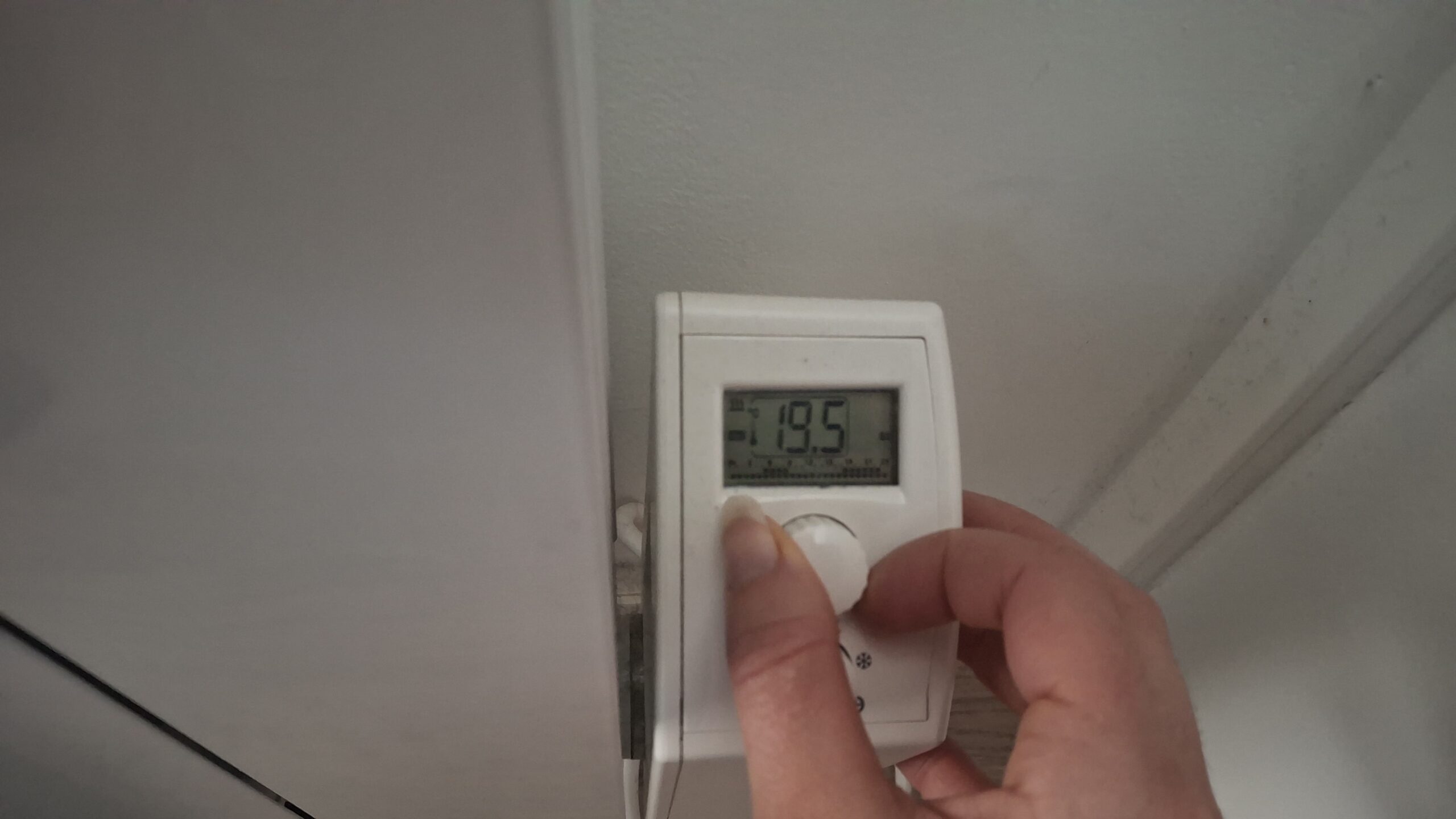 Baisser la température ou éteindre le chauffage, tel est le dilemme.